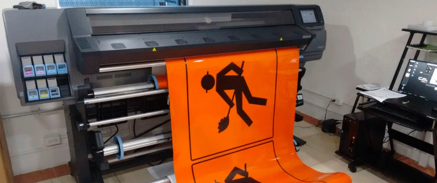 POSTE-LATIGO-Y-RECTO-disparo-estructura-puente-conico--vialsing-